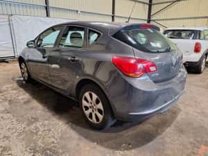 Armatura bara spate Opel Astra J 2014 HATCHBACK 1.6 CDTI B16DTH 136Hp — miniatura 6