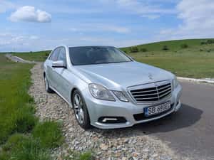 Vând Mercedes-Benz E 250 CDI Avantgarde, an 2010, biturbo 204 CP — miniatura 3