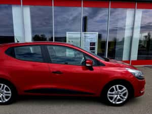Renault Clio Hatchback, 2019, 75.537 km, 8.900 EUR — miniatura 4