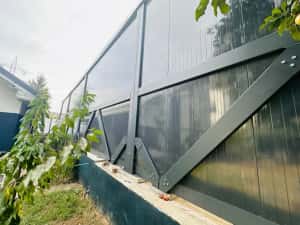 Spațiu comercial de închiriat, stradal, str Crinului,Roșu 250mp curte+150mp hala — miniatura 4