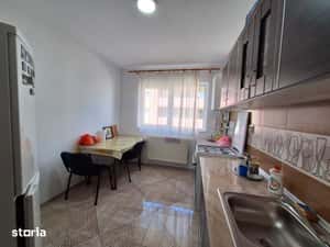 Apartament cu 2 camere, 55,57 mp, parcare, etajul 1 — miniatura 4