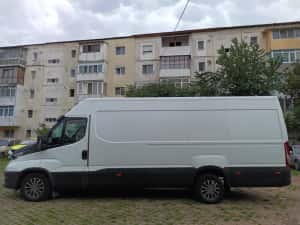 vand/schimb cu auto/moto/rulota/atv/teren/garsonieră Iveco daily 3.0,automata 2021, AC, perne aer ITP nou 2 baterii 3 litri  sirocou — miniatura 9