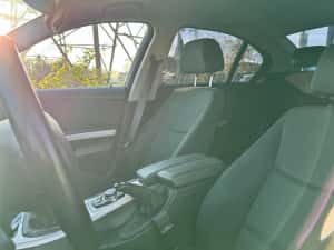 BMW Seria 3 Facelift Euro 5 — miniatura 8