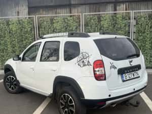 Dacia duster 2016 / 4x4 / RAR EFECTUAT — miniatura 4