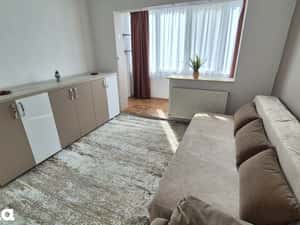Inchiriez Apartament 3 camere cu 2 locuri parcare — miniatura 6