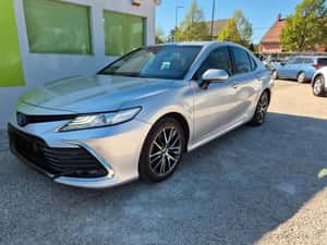 Toyota Camry Hibrid 2022 - Vehicul second-hand — miniatura 3
