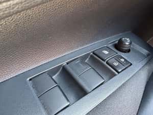 Toyota Corolla Automată 120 HP Benzină — miniatura 6