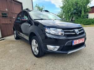 Dacia Sandero-Stepway Techroad-an 2014-0.9 Tce90-Rar efectuat-euro 5-navi-parc auto-nr rosii
