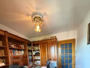 Apartament cu 4 camere, decomandat, zona 9 Mai — miniatura 4