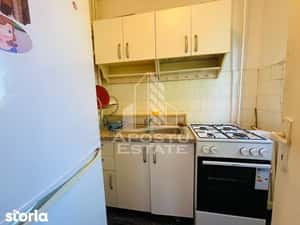 Apartament 1 camera/Podgoria/Vedere Panoramică la Bazinul de Înot — miniatura 5