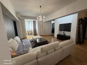 Apartament, 85 m², 