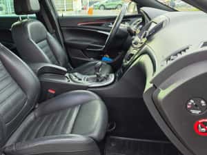 Opel Insignia Sports Tourer — miniatura 8