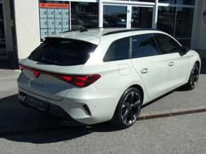 Cupra Leon Break 2025, 150 CP, 3.298 km — miniatura 2