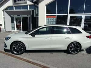 Cupra Leon Break 2025, 150 CP, 3.298 km — miniatura 4