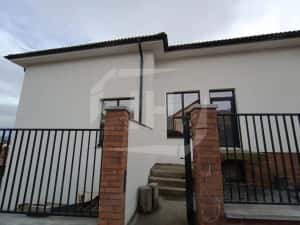 Casa cu 4 camere, terasa mare, constructie noua, zona Dambul Rotund