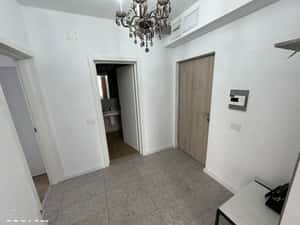 Apartament de inchiriat cu 2 camere in Prima Universitatii — miniatura 3