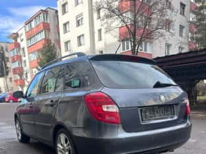 Vând Skoda Fabia 1.9 Tdi — miniatura 4