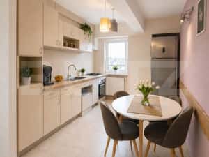 Apartament 3 camere, 65 mp, decomandat, zona Ultracentrala - Campia Tu — miniatura 2