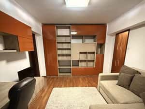 Inchiriez apartament 2 camere, Eroii Revolutiei