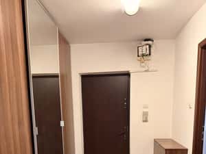 Inchiriez apartament 2 camere, Eroii Revolutiei — miniatura 6