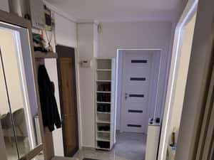 Vând apartament renovat 2 camere decomandat. Direct proprietar. — miniatura 4