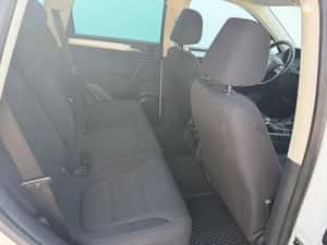 Volkswagen Touareg 3.0 V6 TDI SCR BlueMotion DPF Automatik — miniatura 6