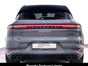 Porsche Cayenne Hibrid 2024 cu dotări speciale — miniatura 4
