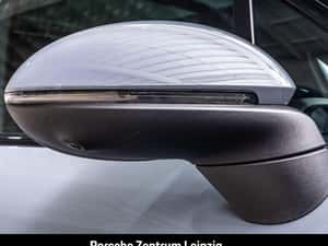 Porsche Cayenne Hibrid 2024 cu dotări speciale — miniatura 6