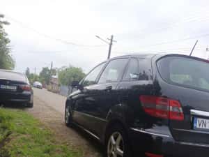Mercedes B200  2.0 Benzină - 136 CP - 2008 - Încălzire scaune - Clima - 175000 km. — miniatura 10