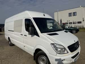 Mercedes Sprinter 319 8+1