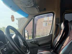 Mercedes Sprinter 319 8+1 — miniatura 3