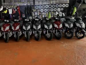 De vanzare flota scutere 125cc — miniatura 7
