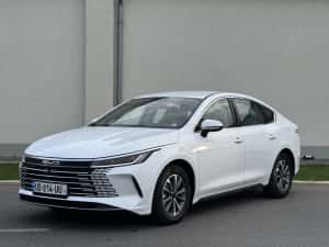 BYD Destroyer 05 / 2025 / 1.5 Plug-In Hybrid / 3350 km / Proprietar / 16500 Euro — miniatura 3