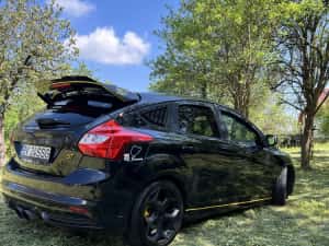 De vanzare Ford Focus ST — miniatura 2