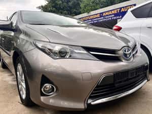 Toyota Auris Hybrid Automată 136 HP Hibrid (B/E) — miniatura 3