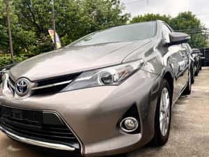 Toyota Auris Hybrid Automată 136 HP Hibrid (B/E) — miniatura 4
