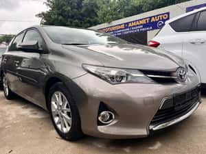 Toyota Auris Hybrid Automată 136 HP Hibrid (B/E) — miniatura 5