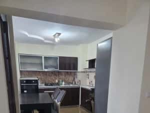 Apartament 2 camere decomandat-zona Spitalul Judetean-126.700 euro neg — miniatura 8