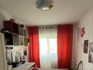 Apartament 4 camere Focsani complet mobilat la cheie . — miniatura 4