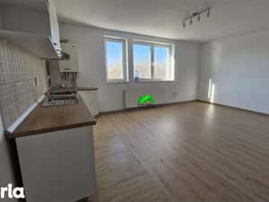 Apartament de inchiriat 2 camere parcare Sibiu Turnisor — miniatura 4