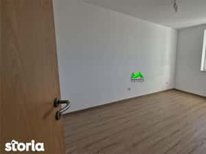 Apartament de inchiriat 2 camere parcare Sibiu Turnisor — miniatura 5