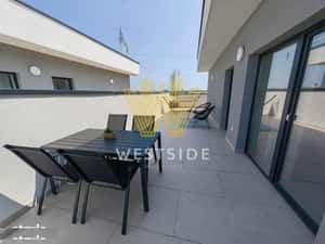 Penthouse cu 2 camere, de inchiriat, zona Mehala
