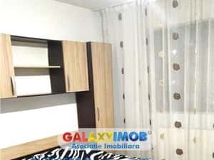 Apartament 2 camere, Militari Residence mobilat utilat 350 euro — miniatura 5