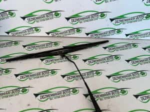 Brat stergator stanga Volkswagen VW Golf a 4-a generatie