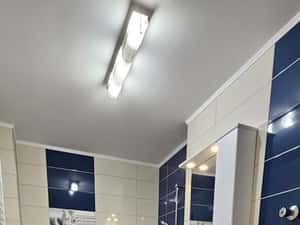 Apartament cu balcon, lift și beci, aproape de facilități — miniatura 4