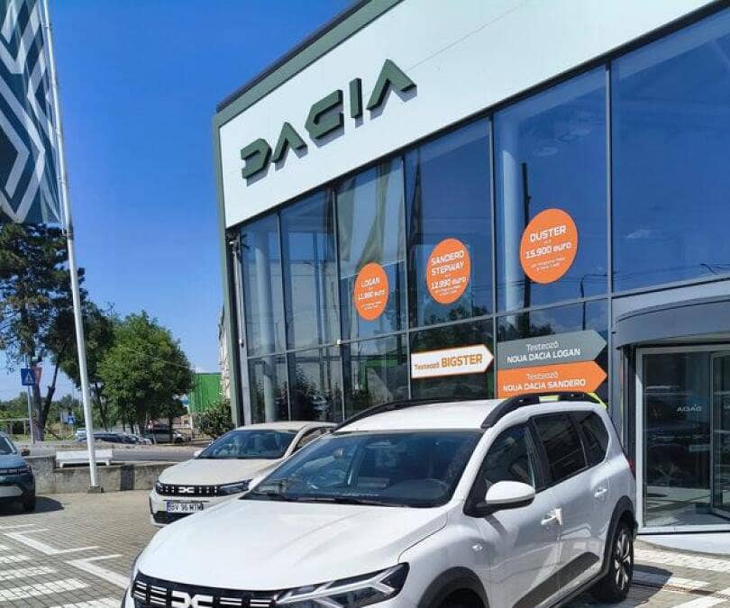 Dacia Jogger, minivan, versiunea Expression ECO-G 100, 5 locuri, culoare albă — fotografie 1 din 7