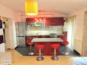 Apartament 2 camere ultracentral, 3 terase, 51mp, parcare cu CF - Eroi — miniatura 2
