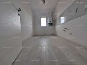 Ap.2 cam.-BLOC NOU FINALIZAT-Decomandat-Bucatarie inchisa-53 mp-1loc parcare-80.000 euro(TVA inclus) — miniatura 7