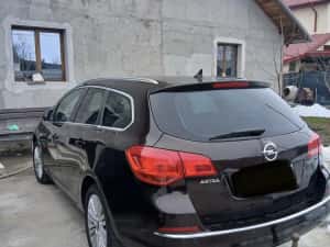 Opel Astra J 2014 Automată – Navigație, Cameră – 1800€ Negociabil — miniatura 6