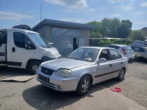Dezmembrez Piese Hyundai Accent din 2005 — miniatura 5